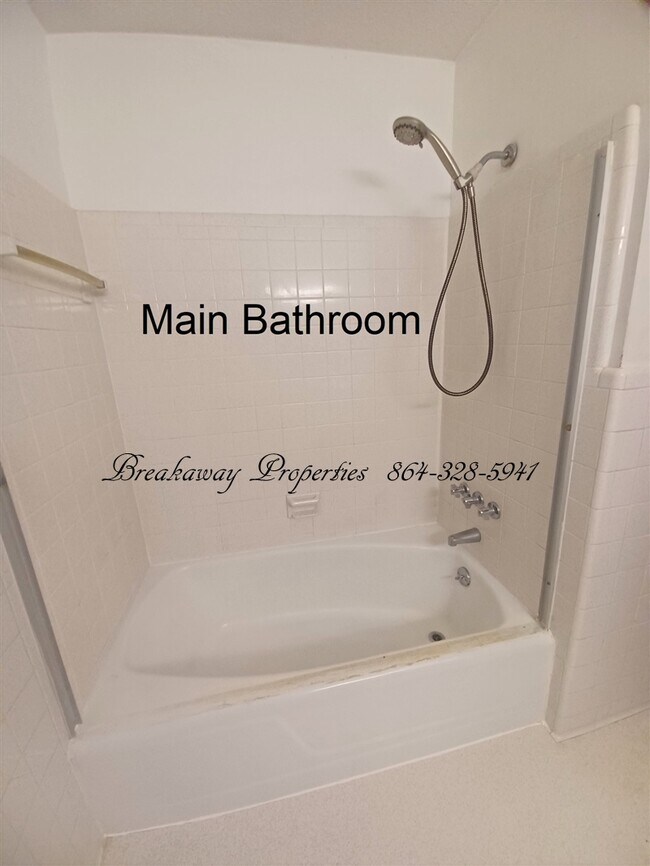 Building Photo - 219 Thompson St