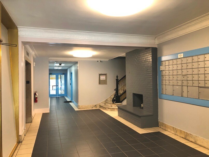 Building Photo - 475 MA-2