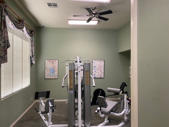 Building Photo - SE!!! Gated!! 2 Bedroom 1st Floor with Bal...