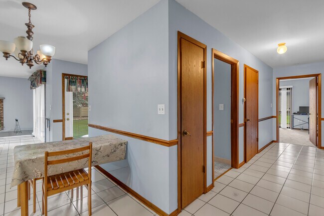 Building Photo - 7736 W 157th Pl