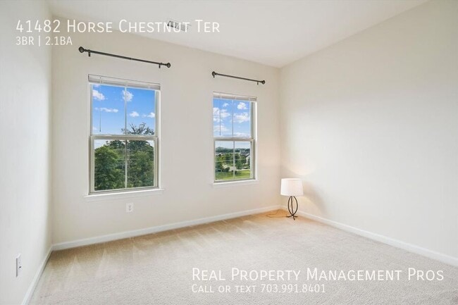 Building Photo - 41482 Horse Chestnut Terrace