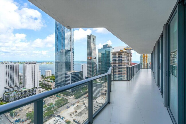 Building Photo - 1300 S Miami Ave