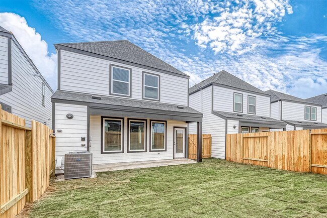 Building Photo - 3018 Skyline Mesa Dr