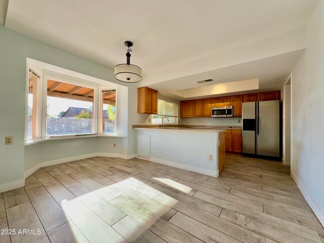 Building Photo - 13410 North 47th Pl