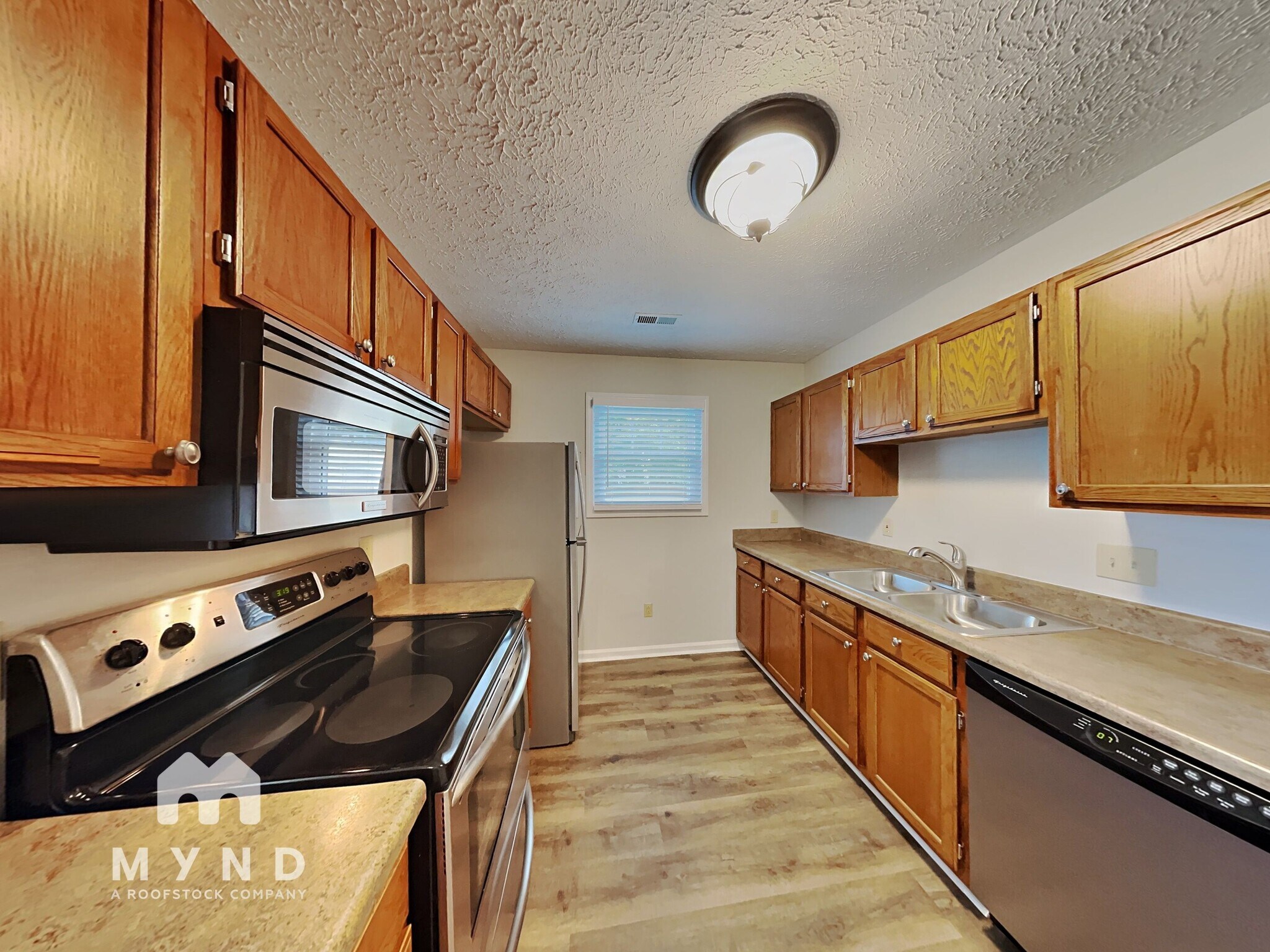 Building Photo - 8224 Wynewood Ct