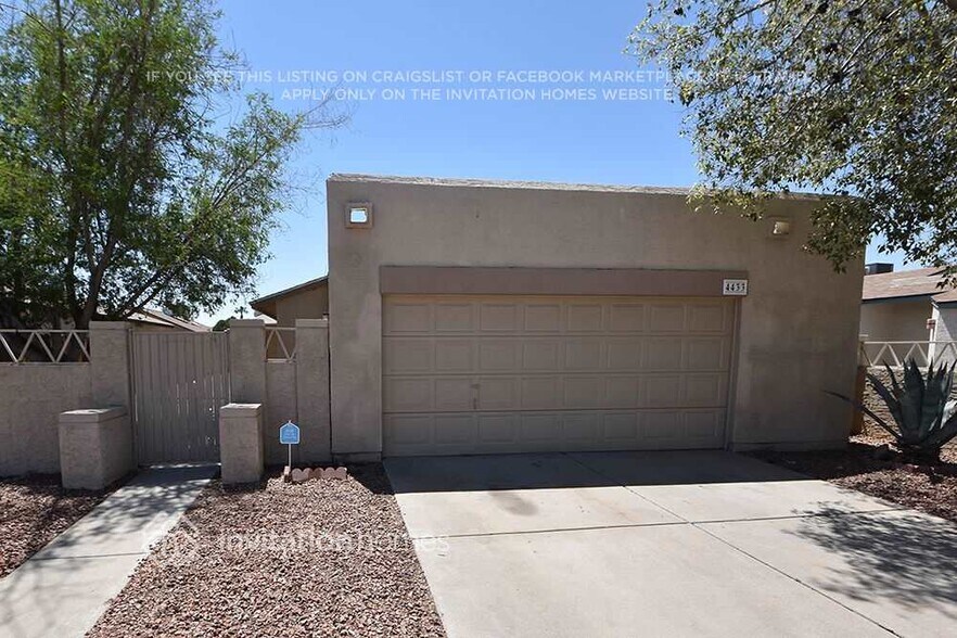 Primary Photo - 4433 W Taro Dr