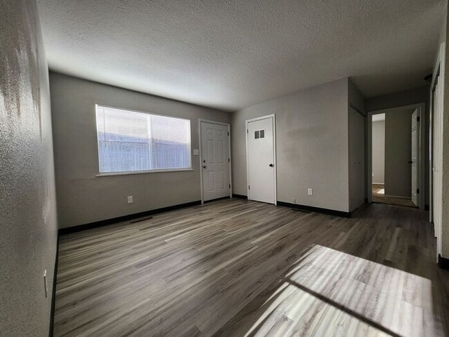 Building Photo - 2-Bedroom Home near Military Installations| Move-In Special: First Full Month Free!