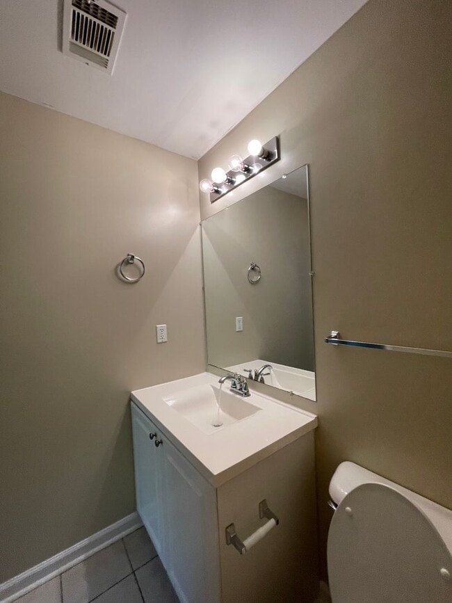 Building Photo - 3700 Spruce Ridge Way