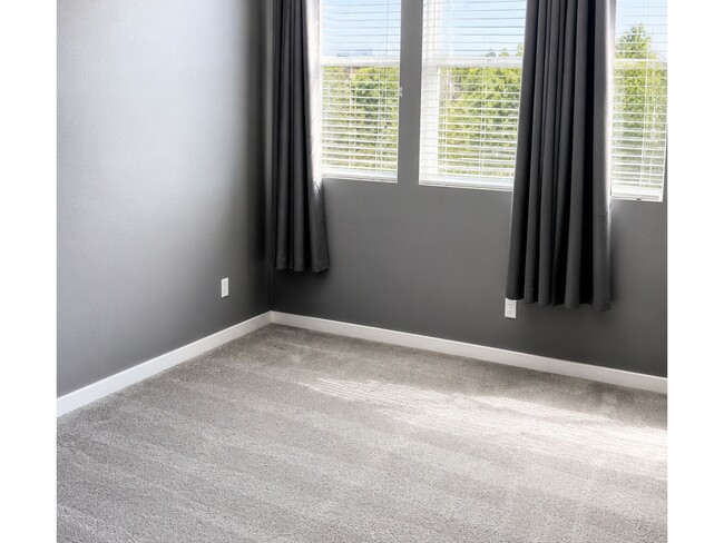 Building Photo - Contemporary 3B | 4B Condo in the Heart of Glassell Park