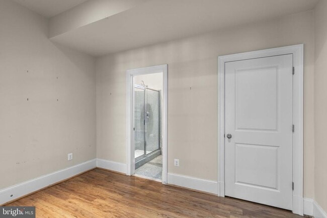 Building Photo - 11230 Kinsale Ct