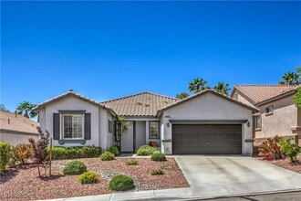 Building Photo - 11135 River Hills Ln