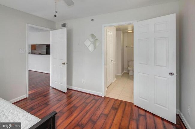 Building Photo - 3307 Wyndham Cir