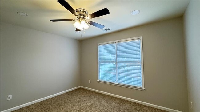 Building Photo - 7195 Devonhall Way