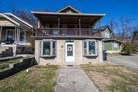 Building Photo - 327 Covert Run Pike