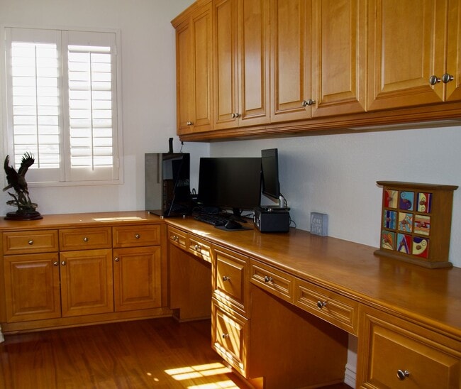 Building Photo - Carlsbad Arroyo Retreat