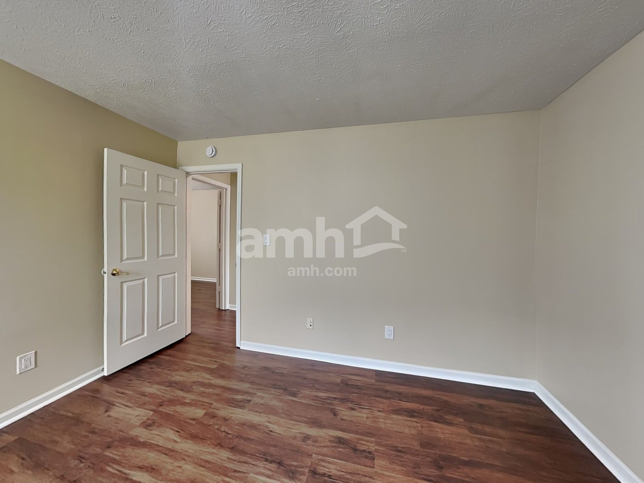 Building Photo - 10094 Plantana Blvd