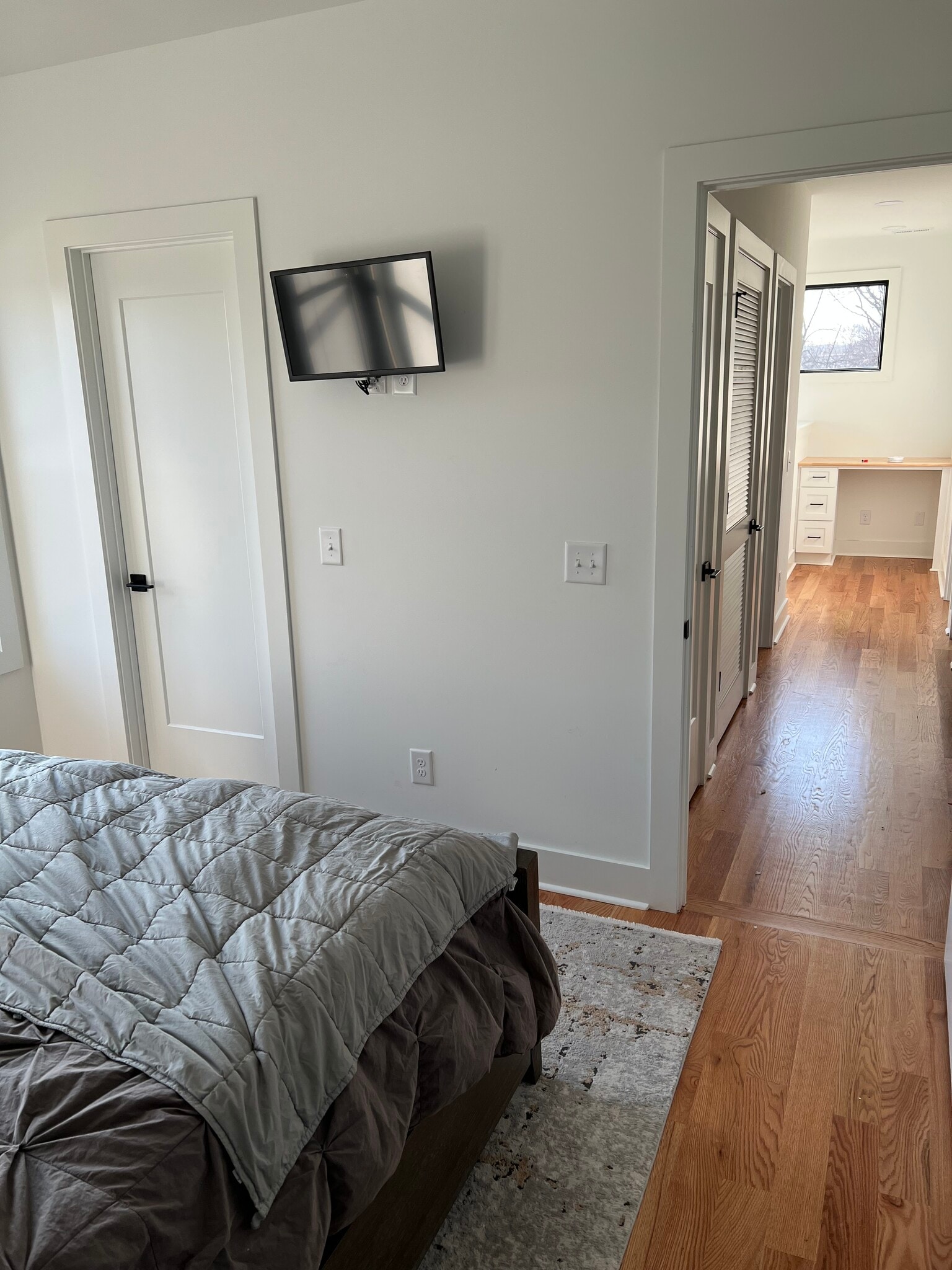 Master Bedroom (hallway to Two Guest Bedrooms) - 1258 1st Ave S