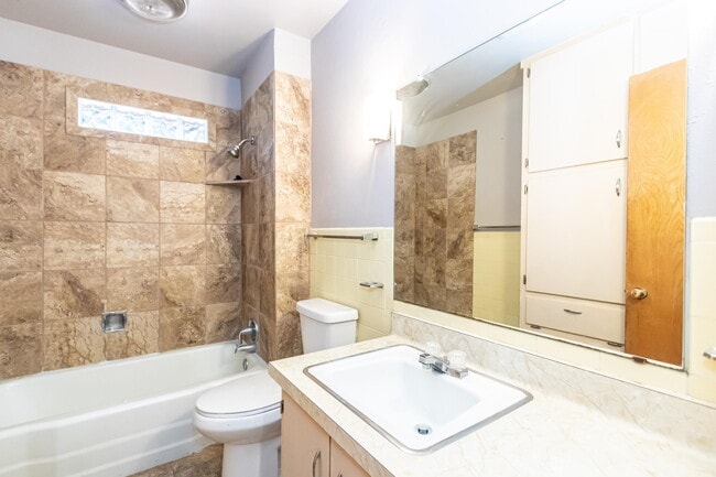 Building Photo - 4701 45th St