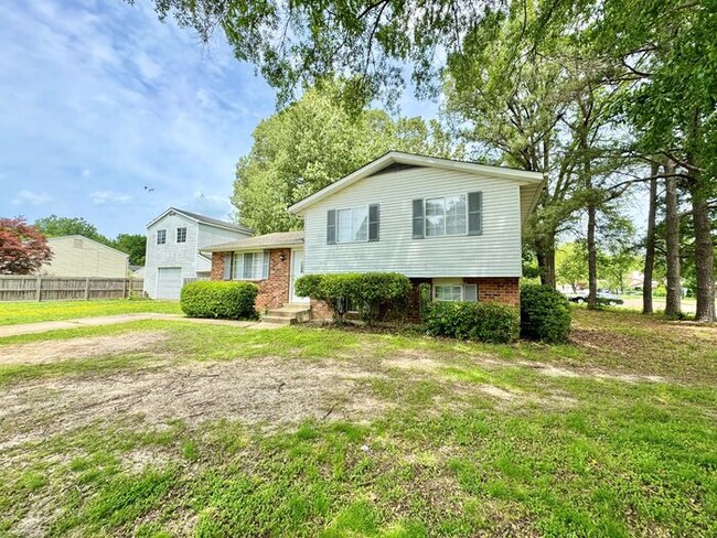 Building Photo - 4408 N Bay Dr