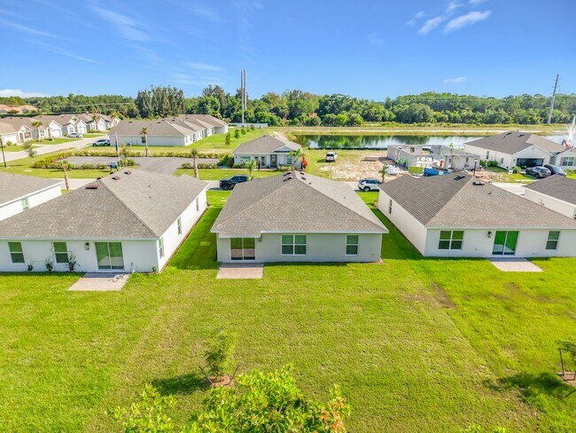 Building Photo - 14168 Hemingway Oaks Trl