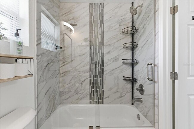 Building Photo - 1901 31st St S