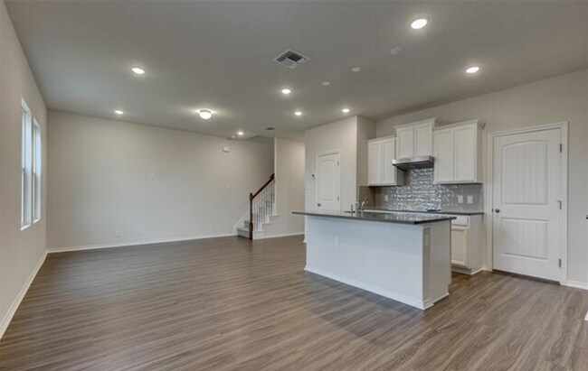 Building Photo - BEAUTIFUL NEW CONSTRUCTION IN HIDDENBROOKE