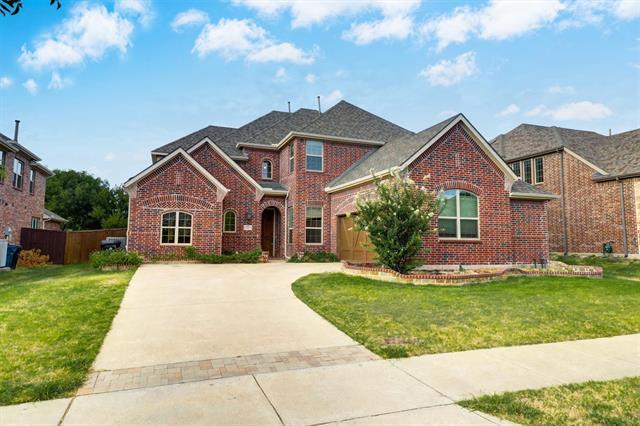 Building Photo - 13865 Pomegranate Dr