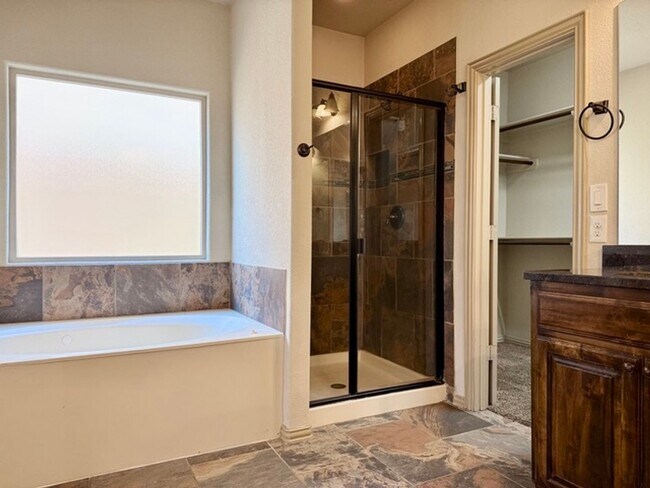 Building Photo - 1409 San Miguel Ct