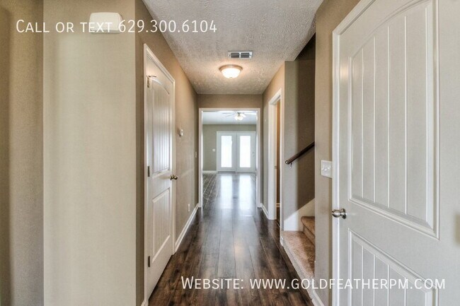 Building Photo - 3353 Tourmaline Dr