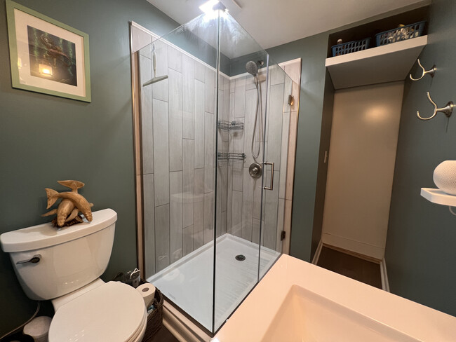 Building Photo - 26 Poplar St