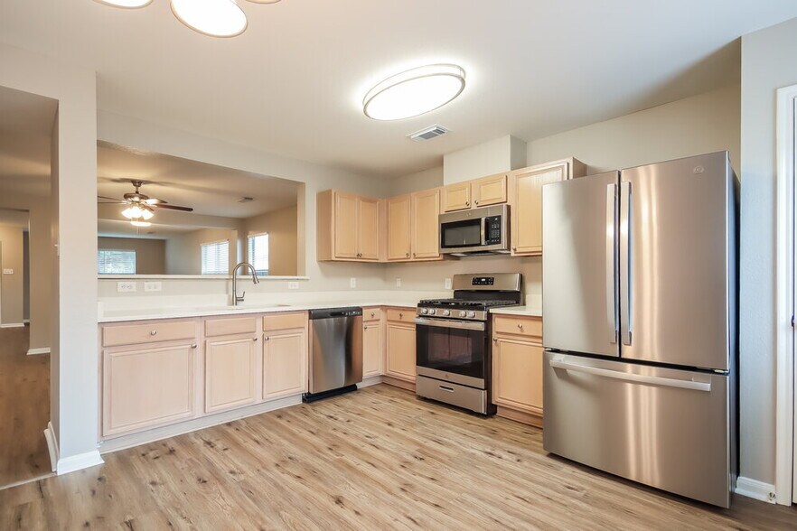 Building Photo - 21007 Harvest Terrace Ln