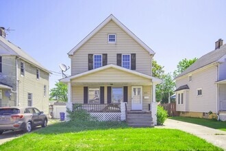Building Photo - 3 BED 1 BATH BEAUTIFUL SINGLE FAMILY HOME ...