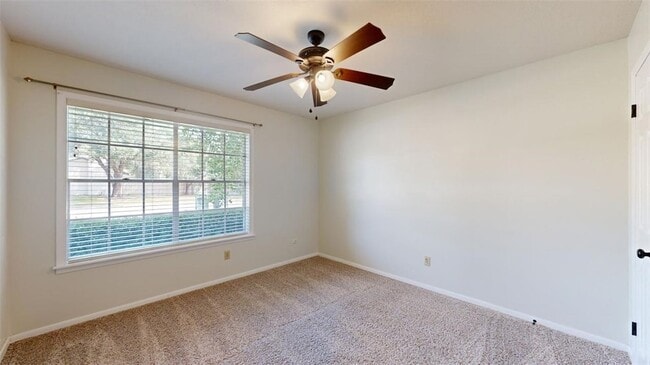 Building Photo - 3800 Windridge Dr