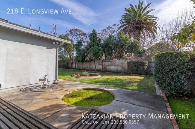 Building Photo - Cute 3-Bedroom 2-Bath Single Story Home