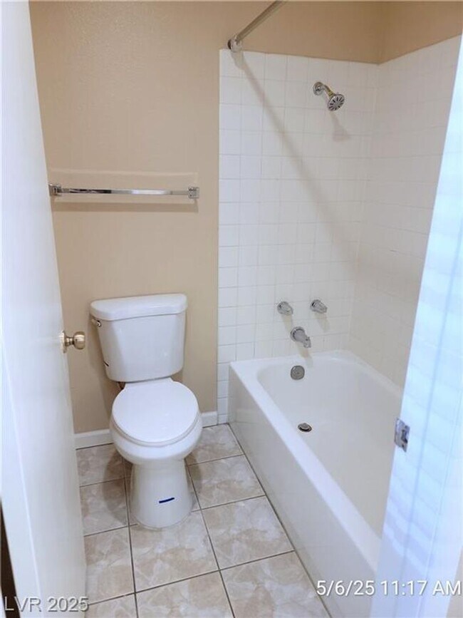 Building Photo - SW 1st FLOOR UNIT IN GATED LAS CASITAS COM...