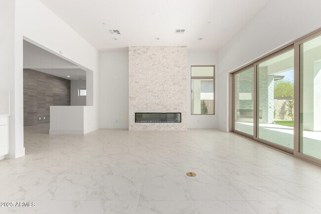 Building Photo - 12469 N 93rd Way