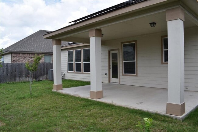 Building Photo - 1425 Berlin Ln