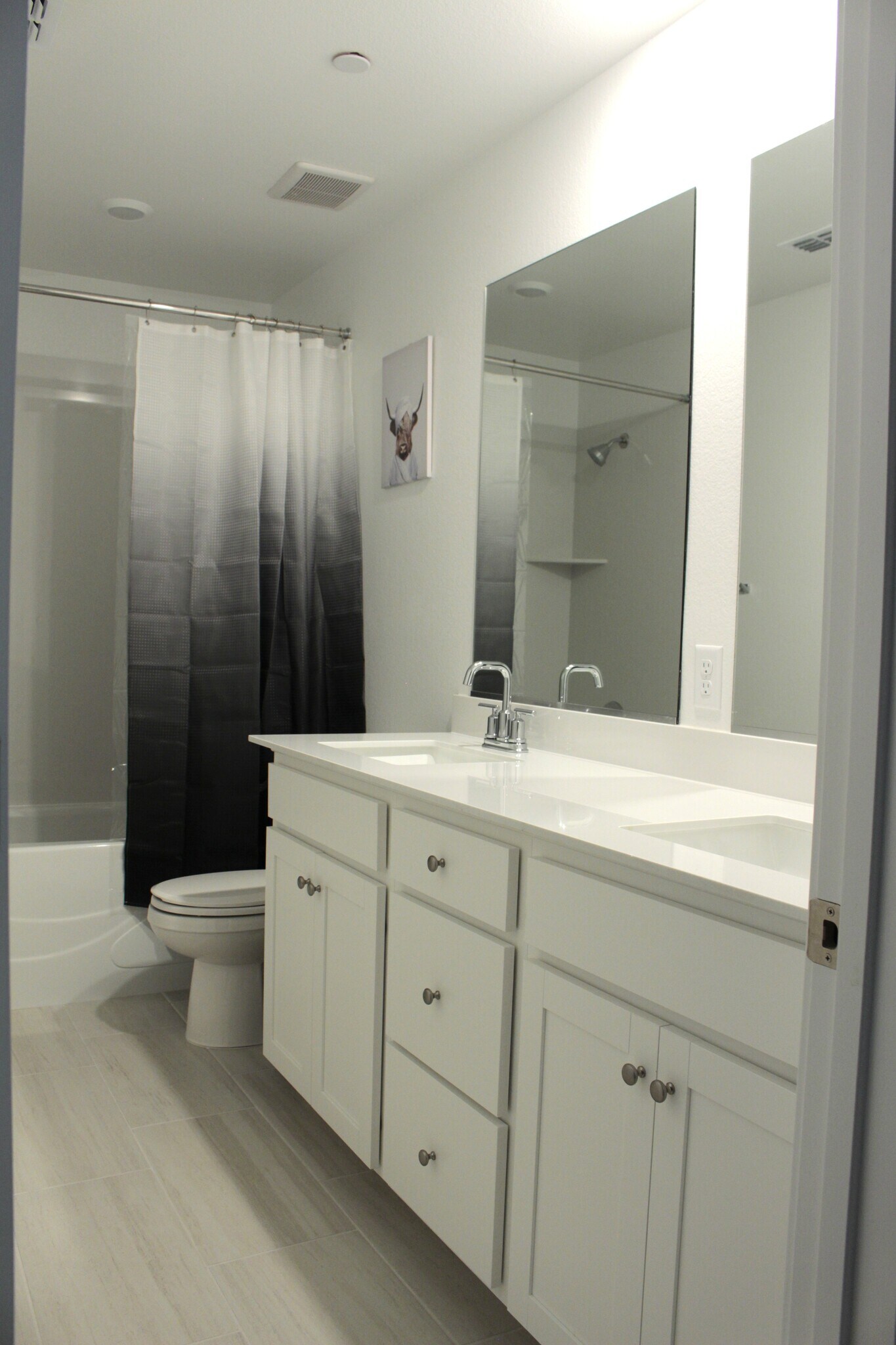 Building Photo - 12663 Snowy Owl Way