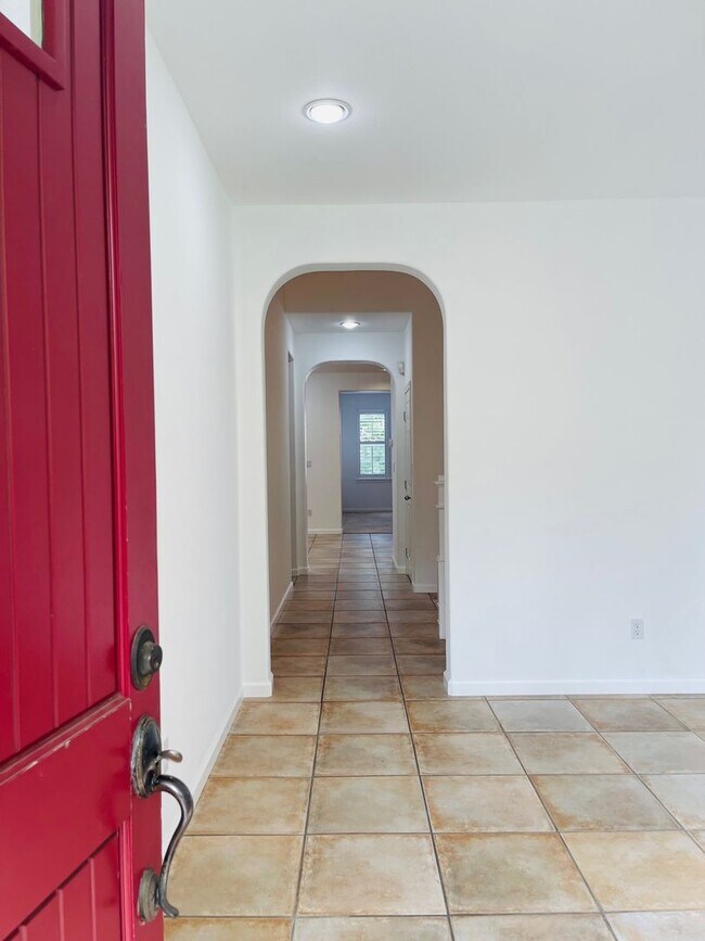 Building Photo - 4285 Bromley Ct