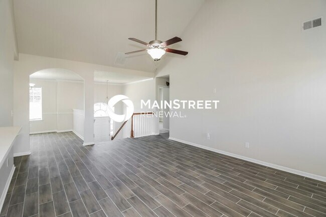 Building Photo - 4 Bedroom Pet-Friendly Home in REX, GA with Main Street Renewal