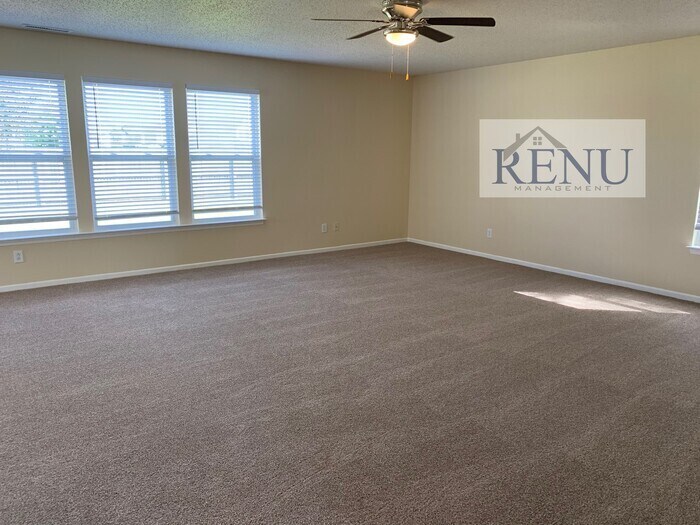 Building Photo - 6728 W Littleton Dr