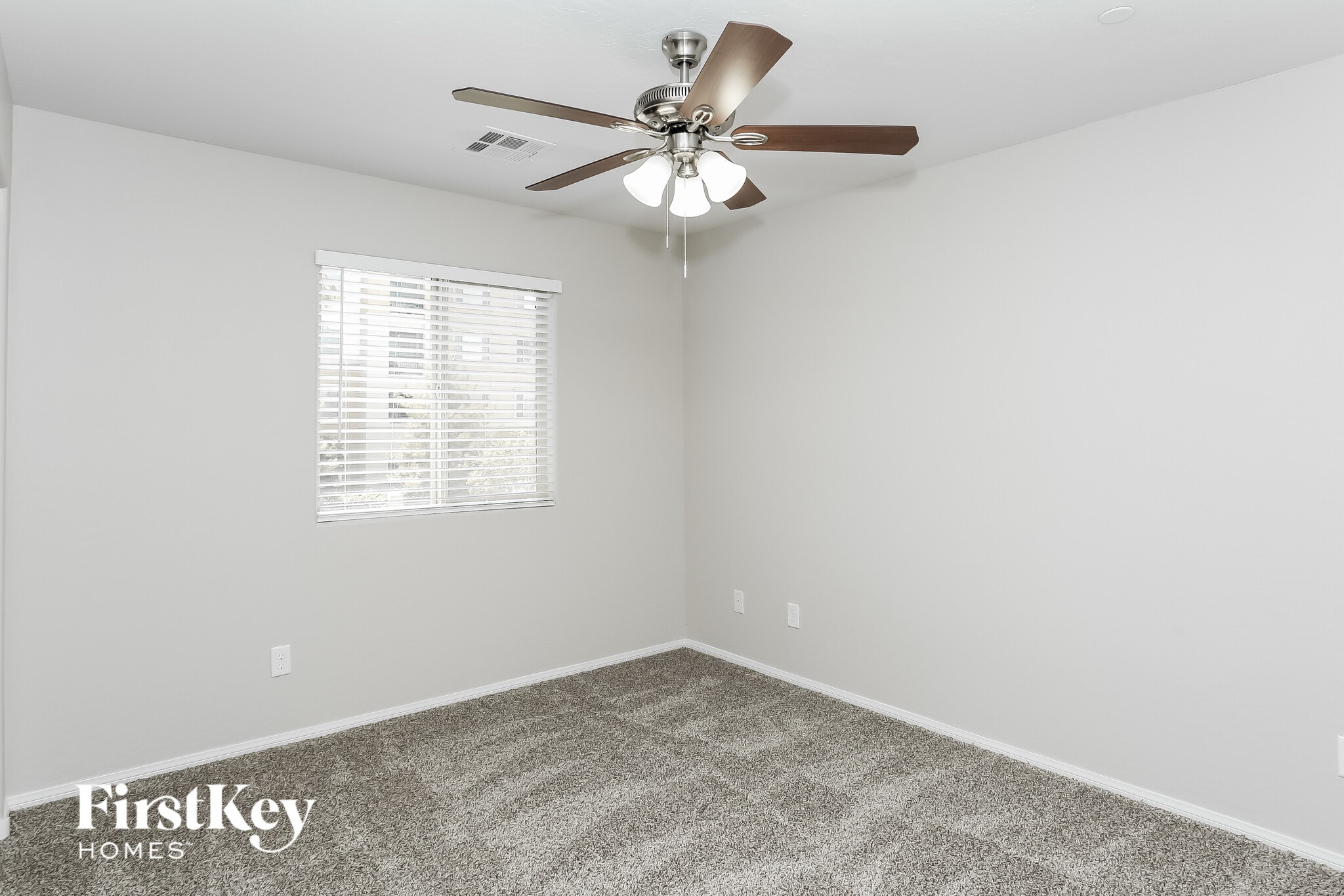 Building Photo - 7600 Scarlet Tapestry Ct
