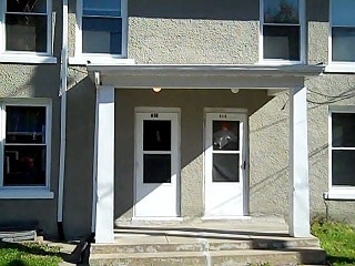 Building Photo - 622 Alpine St