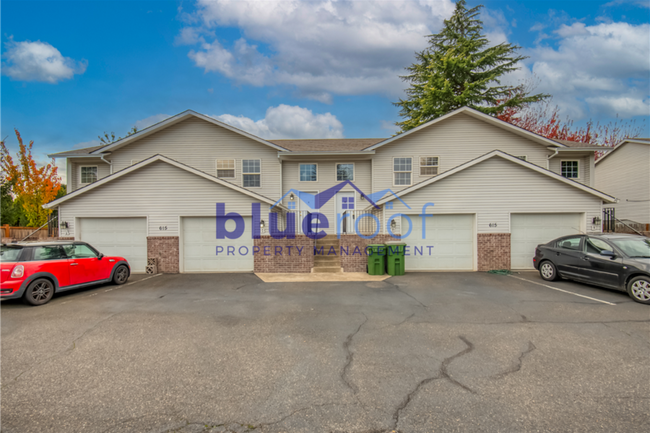 Building Photo - 615 N Elliott Road Unit C