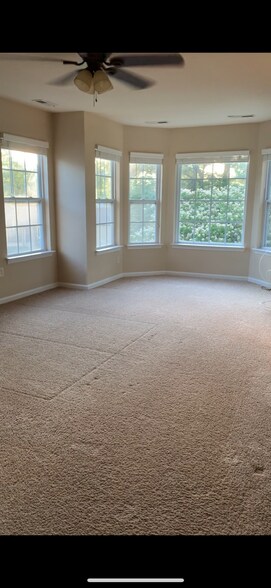Primary BR New 1 - 2436 Apiary Ct