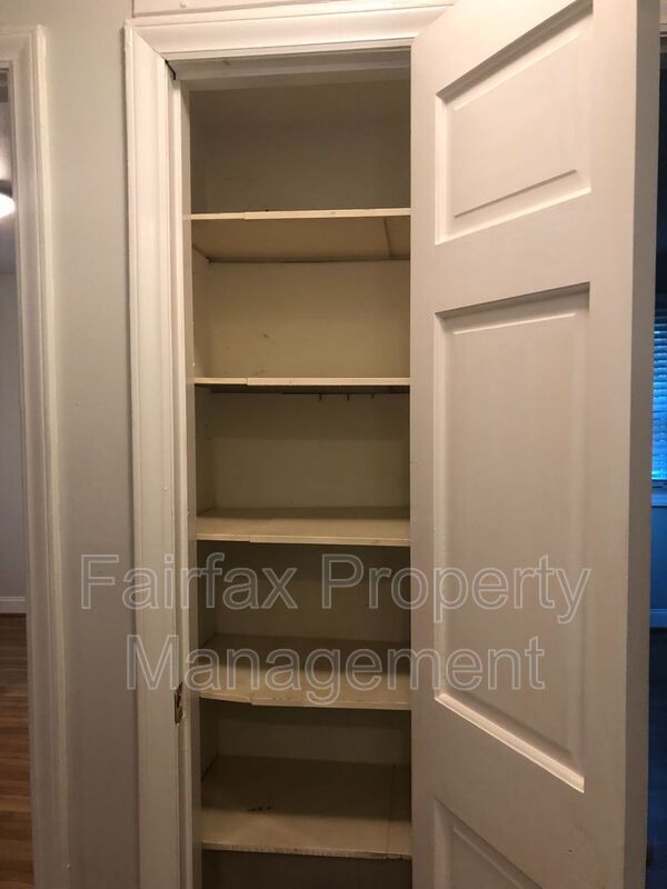 Building Photo - 1113 Marlborough Rd