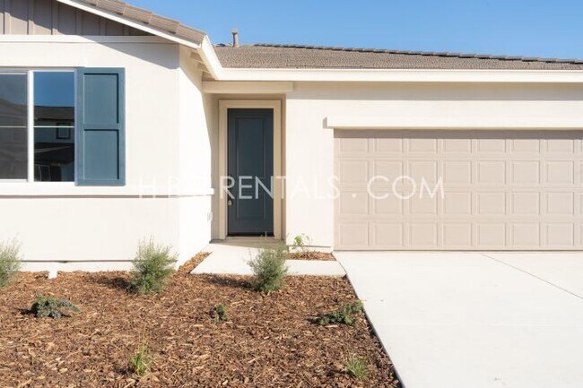 Building Photo - Modern & Spacious SINGLE STORY 4-Bedroom Home in Manteca – Fresh Updates & Comfortable Living