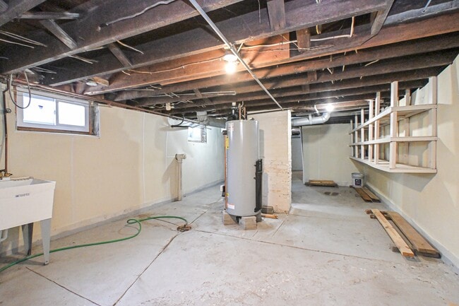 Building Photo - 4110 Eileen Dr