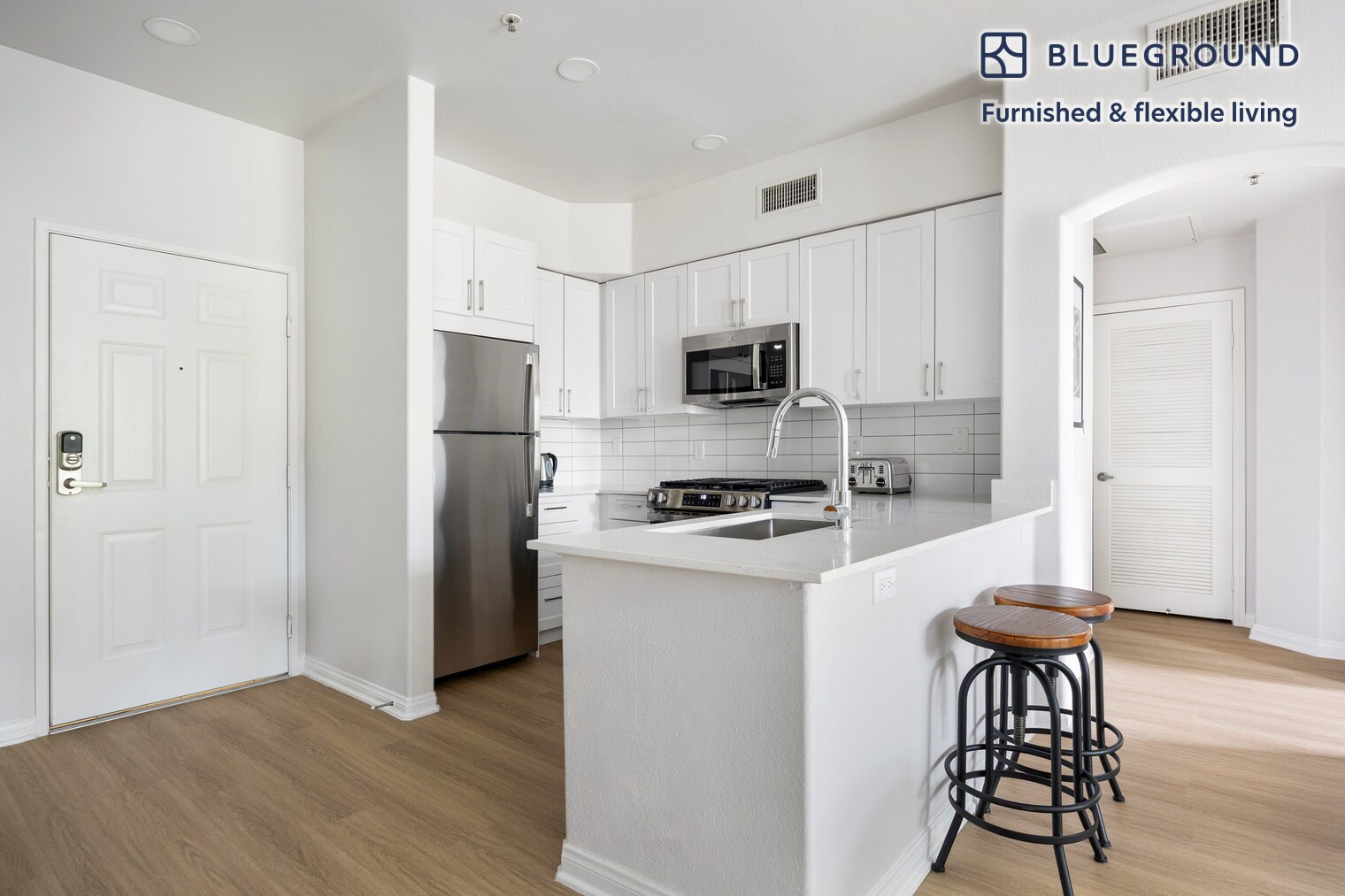 Building Photo - 8700 Pershing Dr