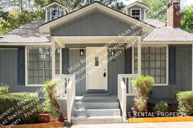 Building Photo - 2108 Maywood Dr